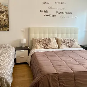 The Little House In Apartment Bergamo