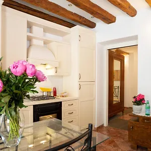 Apartament La Castellana, Bergamo